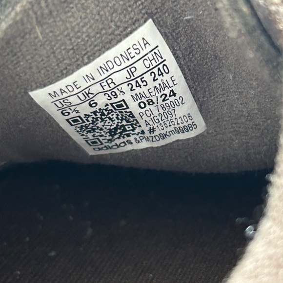 Adidas Grey Suede Gazelle Sneakers Trainers Warm Women's 8 / Men's 6.5 - Picture 7 of 7